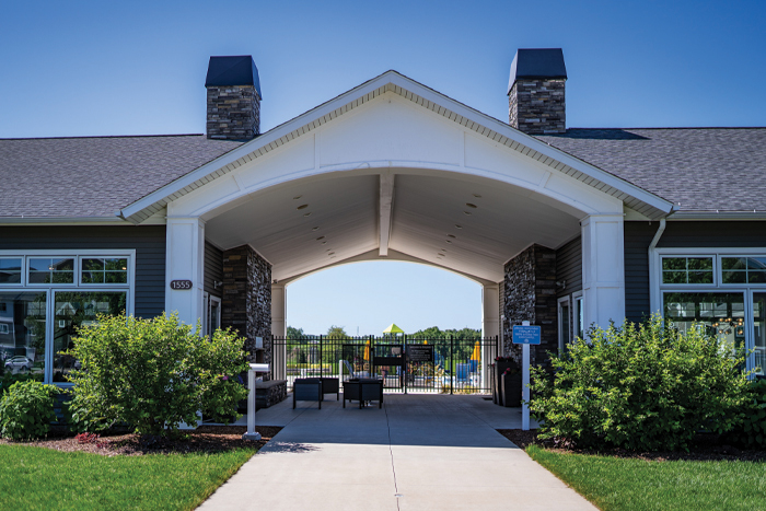 Ridge45 &mdash; community center patio