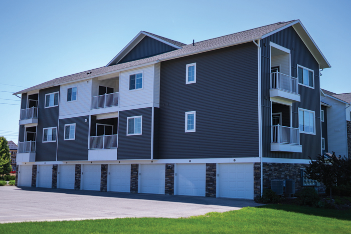 Ridge45 &mdash; attached garages